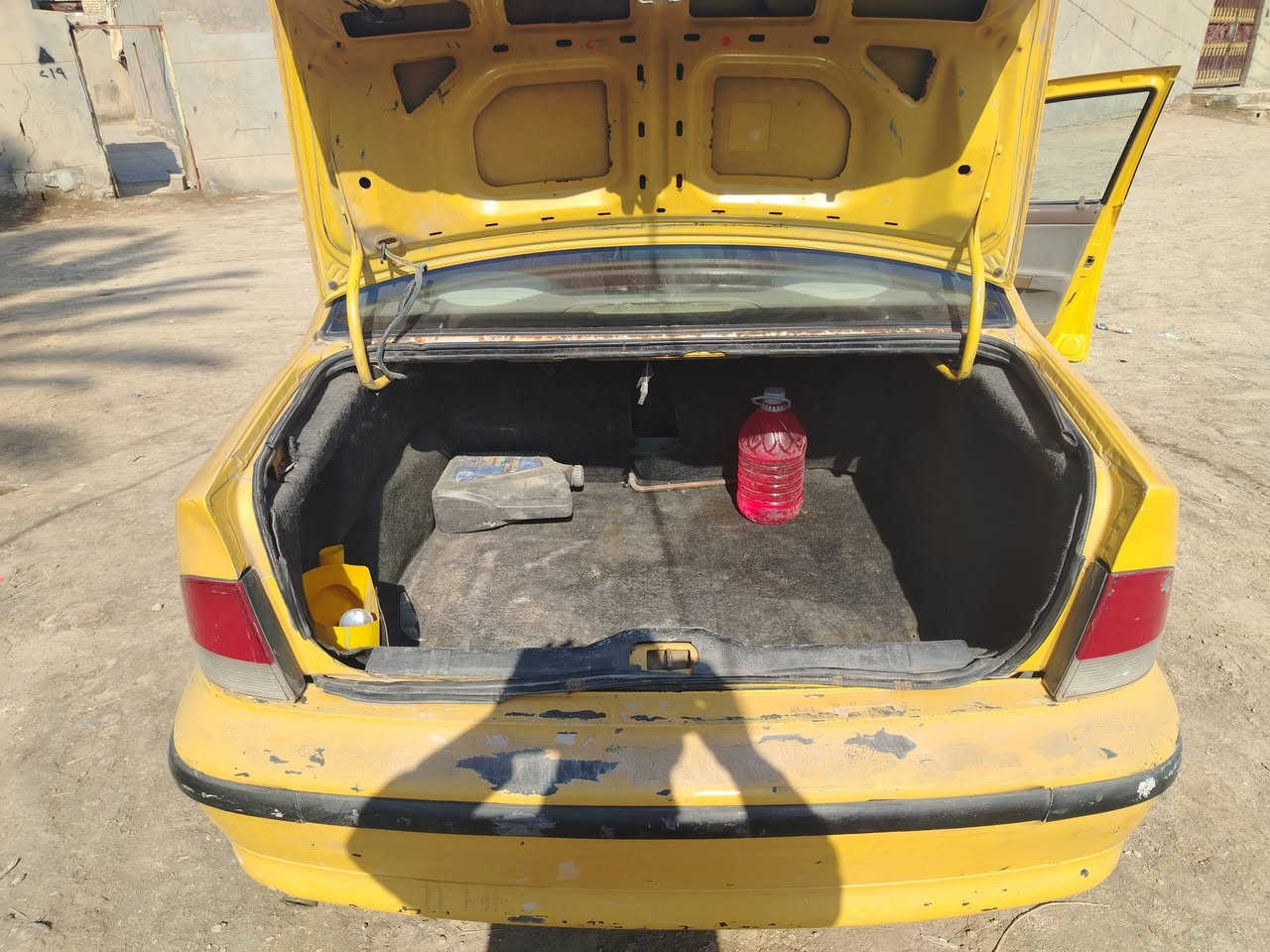 سلام عليكم
سمند لبيع موديل 2010
مكينه مكير وحداديه نضافة
وكشرشوف العين
والسعر 22
السنويه صاقطه 2018
التصال الرقم ***********
والعنوان الديوانيه
