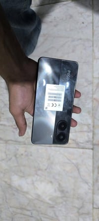 Poco x7 pro بوكو اكس ٧ برو جهاز نظيف ممبدل بيه أي شي  ملحقاته كامله  ذ...