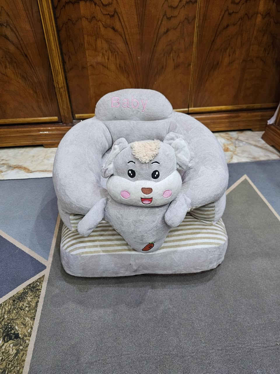 كريكوت هزاز ارضي مستخدم سعره ٢٥ الف
وكرسي مقعد نظيف جدا ٢٠ الف
العنوان بغداد الحبيبية ***********
