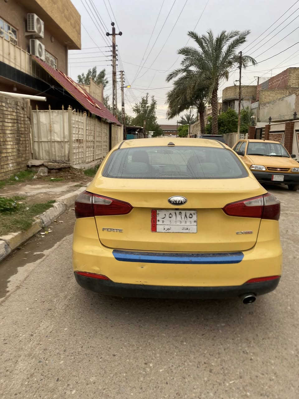 كيا فورتي موديل 2015 امريكي محرك 1800 مكفوله من الحادث صور الحادث بالمنشور رقم بغداد مصفره وجاهزه  السعر ٩٨محرك كير كفاله تبريد ثلج ليبل واحد مكاني. بغداد الكرخ للاستفسار ع رقم ***********
