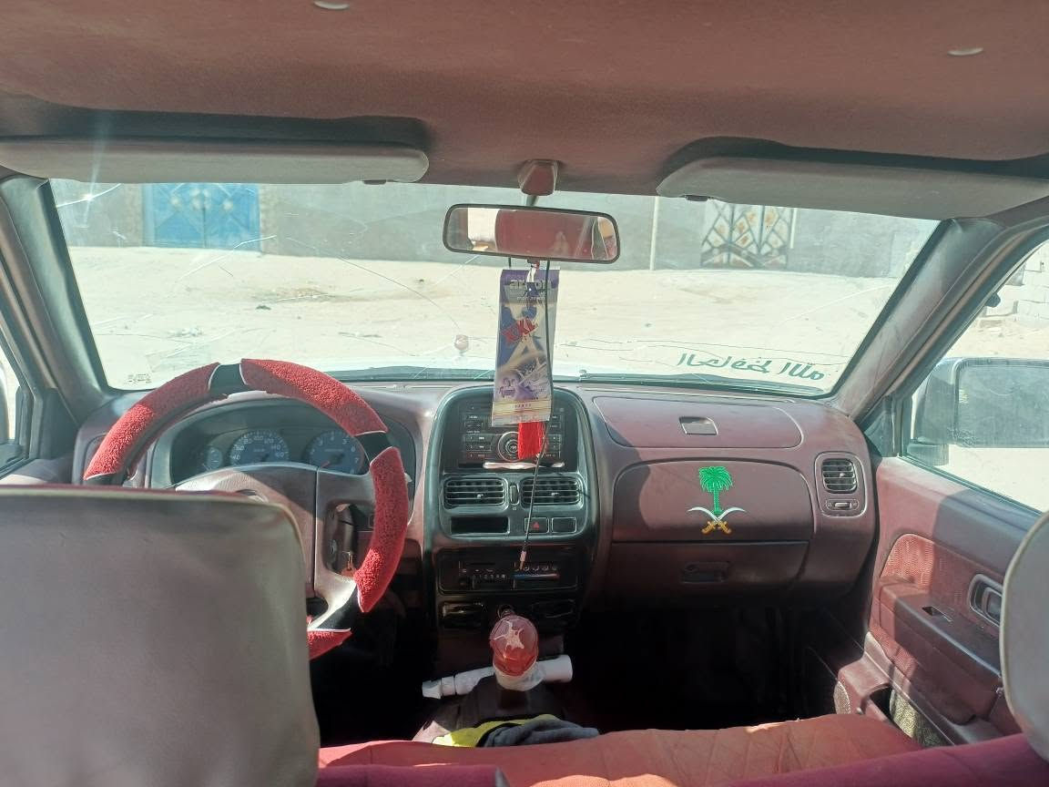 سلام عليكم نيسان شبوط مكفوله سياره سعودي مكينه وكبر حداديه وتبريد طخم تاير خير من الله سياره جاهزه وين ماريد سنويه 2028 رقم بصره سعر115 بيه مجال مكاني بصره زبير 
*********** الزبير, البصرة

