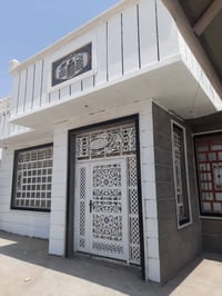 صيانه وترميم • صبغ وديكورات • كهرباء وبواري