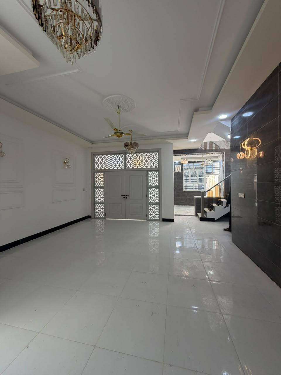 دار للبيع 🏡
شغل نضام تركي كلش مرتب👌🏻بناء جناي 
150  متر    #سند_25 طابو زراعي اقرار محكمه 

غرفه عدد2/صاله /مطبخ/صحيات 3/استقبال
كراج كبير/مكشوفه عدد 2
ماء/كهرباء/سوق/مدارس/تبليط #عرض_15

#ملاحضه_قرب_100م_للشارع_في_الخط_ألاول

الموقع 🏡 نجف/شارع الصب مقابل قريت الغدير
للتواصل
‏‪*********** 🌔 متوفر وتساب
