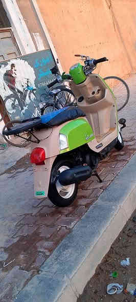 سلام عليكم
للبيع ماكس بوليسي 
موديل 2007
لون اخضر 
مكينه ما مفتوحه 
الدراجه جديد 
مكان نجف ابوصخير 
سعر 925 وبيها مجال 
رقم ***********
