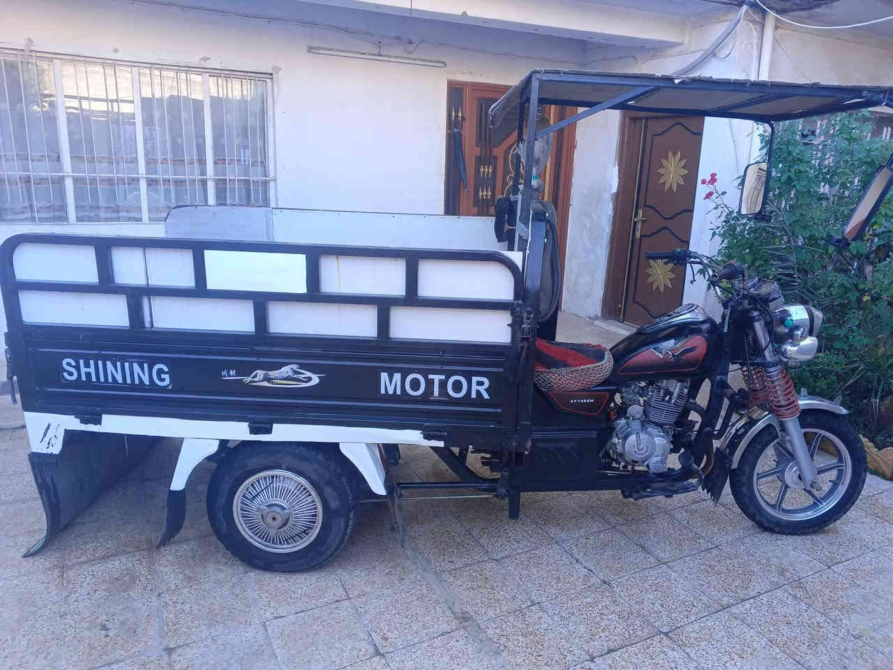 السلام عليكم ستوته للبيع جمره موديل 21محرك 23 معمر منفيس السعر مليون و 200الف حي التحرير الأيسر قرب جامع المستغفرين للتواصل***********
