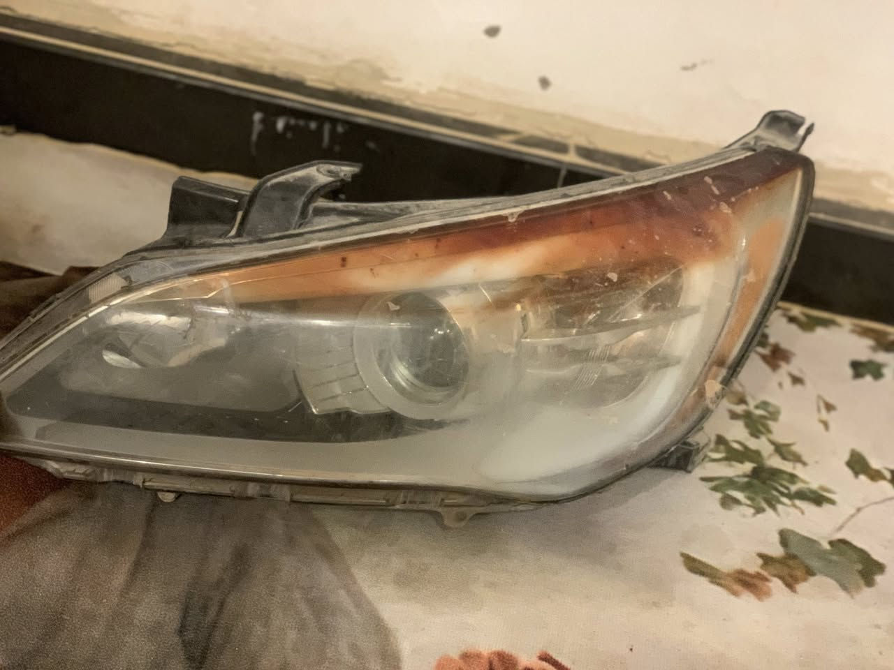 السلام عليكم غراض كادنزا اصلي ليس تجاري لايتات امامي زوج ابو الماطور شغالات ماعدا الايات الايمن بي فطر بالمازده بكلايت خلفي الايمن بي فطر بالمازده بس شغال امرايه الدشني مالتها مفلش للبيع


**إذا كنت صاحب هذا الإعلان وتريد حذفه لأي سبب، رجاءا أرسل رسالة إلى الدعم الفني**