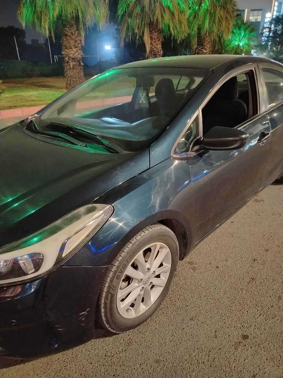 سيراتو 18هزه وارقام وسنويه سنت ال 30 جدد خليجي اسود كحلي مابيهه صبغ كل  على وظع الشركه اترايه مال زيرو  داخل جديد كهربائيات كله شغاله
تبريد تدفئه ماشيه 99اقل من 100 سعر ١٣٨ وبيه مجال قليل حك الجيه اسبيرمنازل
مكان بغداد رحمانيه الجعيفر
اتصال *********** بغداد, العراق
