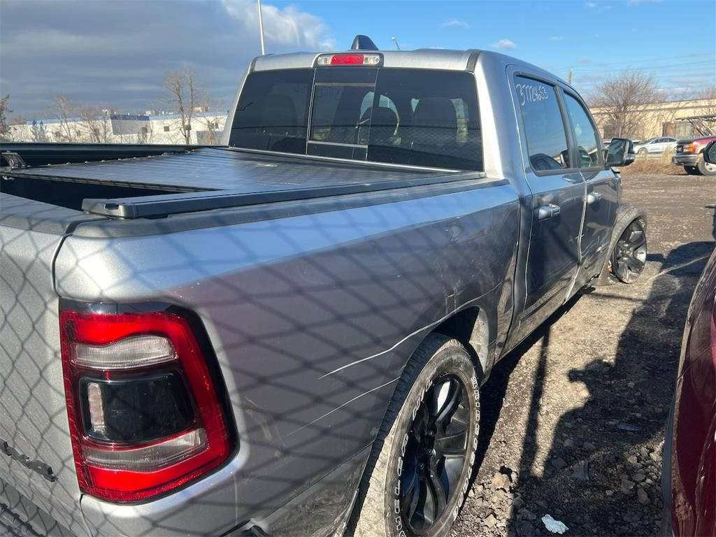 رام 2023 رقم اربيل
محرك V6     3.6 ايتورك
ماشية 34الف فقط 
مواصفات بك هورن 
بودي قصير باب طويل المرغرب
فور ويل   4X4
حساس امامي و خلفي
كشنات تتفيه و كهرباء
  مرايه شفط
بصمة تشغيل عن بعد 
جامرلغ سكن وربع بونيد صبغ والبودي بسبب شخط مرشوش 
بدون دواخل 
ارباك راجع سستم بلادي 
السعر// ٢٥٥


**إذا كنت صاحب هذا الإعلان وتريد حذفه لأي سبب، رجاءا أرسل رسالة إلى الدعم الفني**