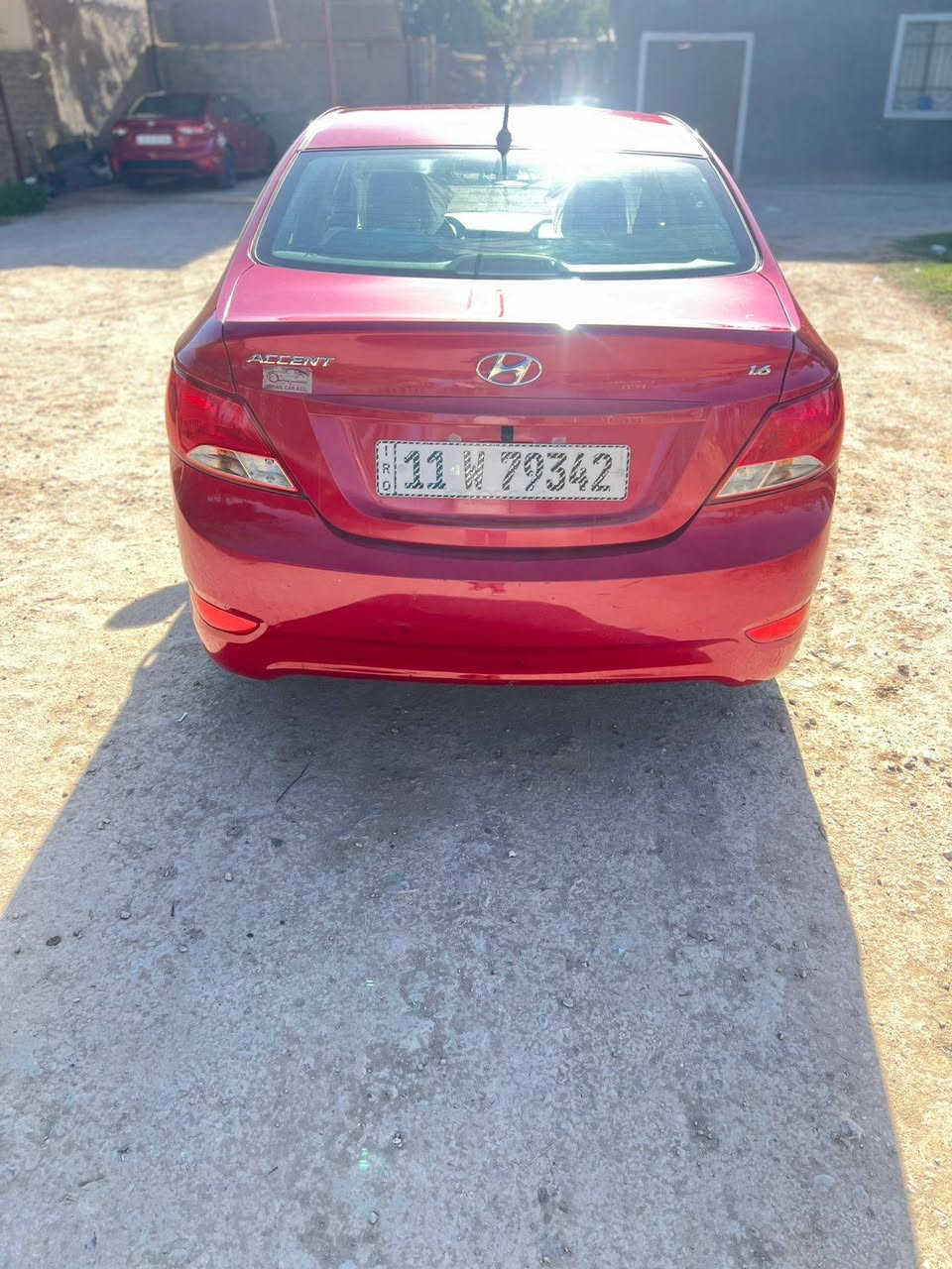 سلام عليكم من رخيصة الادمن اكسنت موديل 2016 خليجي رقم بغداد الجديد سياره حلوه وجاهزة مكفوله من كلشي صدر جديد تخم تاير تبريد مكينه وكير خير من الله مكان السيارة بابل السعر105بي مجال شي بصيط *********** اخواني شرط المداور سونار موجود
