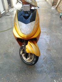 دراجة للبيع جاهزه  ابريك امامي خلفي كهربايات شغاله نكره سلف بيها بصمه ...