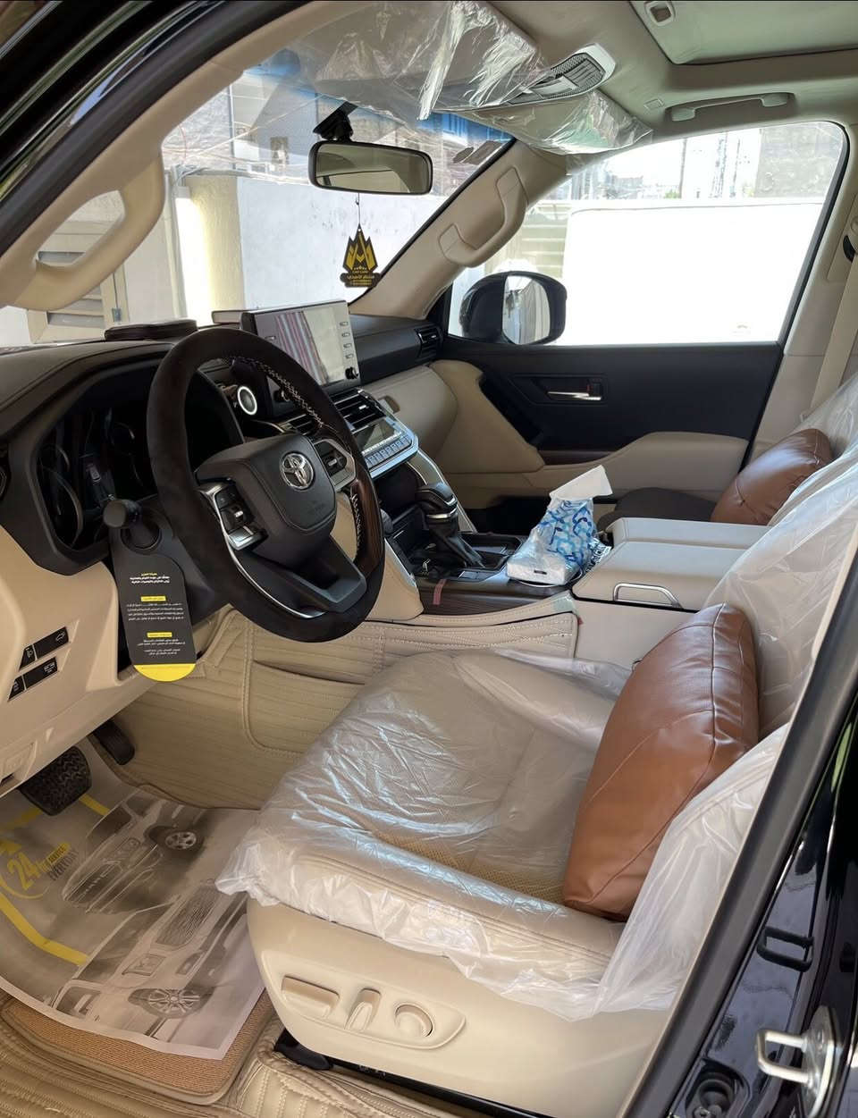 لاندكروز لمتد بلاك ادشن
موديل 2024 زيرو ماشية 1700km كفالة عامة كامرات محيطية جنطة كهرباء فلاشات 3 شاشات طفاية 
مغلفة ppf ظمان 10 سنوات درع للجامة الامامية تغليف الزجاج عاكس للحرارة ارضيات تفصال ب300 الف السيارة جاهزة بأسمي تحويل مباشر
السعر  74.000$
7 شدات و40 ورقة
مكاني بغداد


**إذا كنت صاحب هذا الإعلان وتريد حذفه لأي سبب، رجاءا أرسل رسالة إلى الدعم الفني**