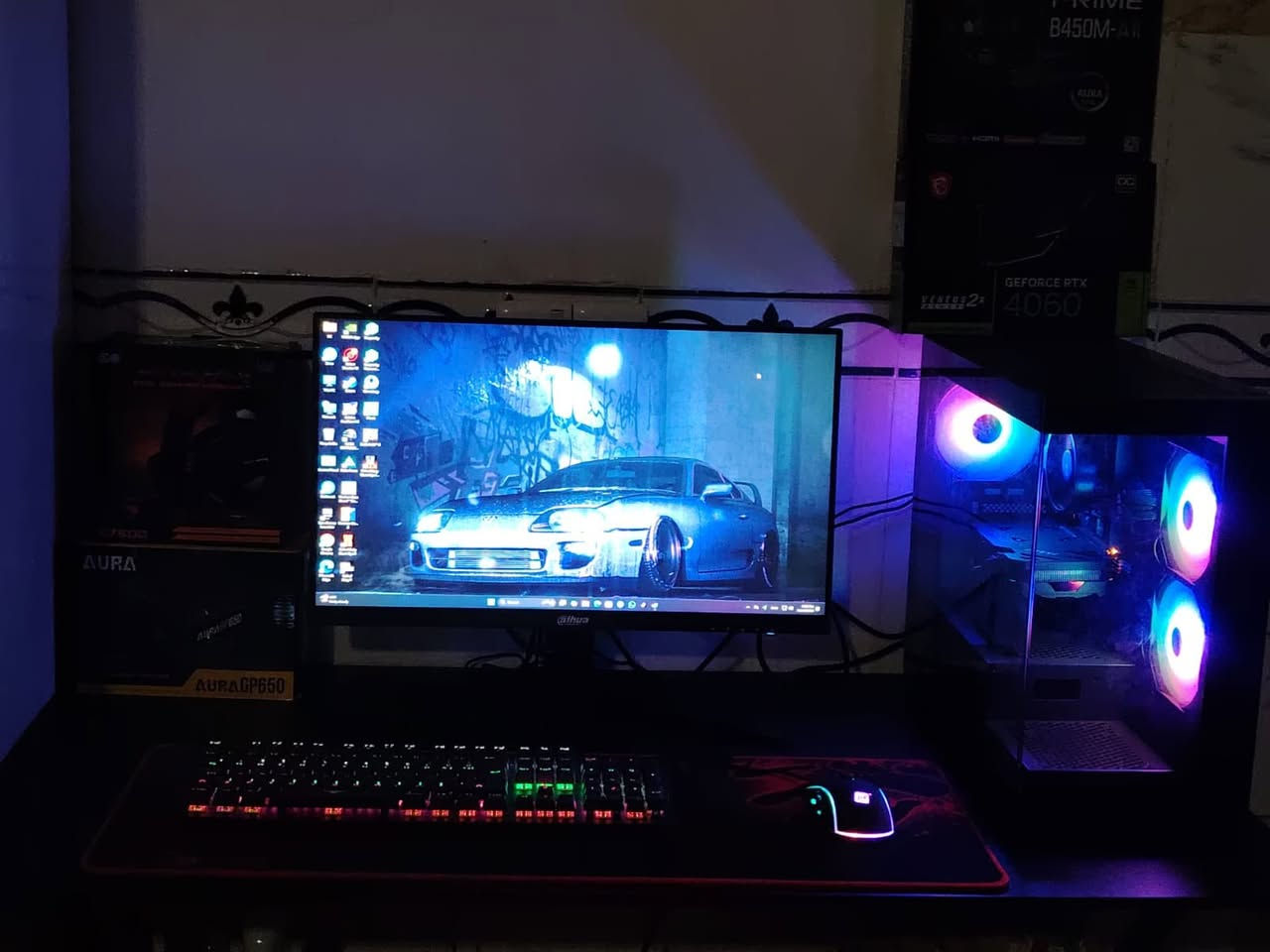 تجميعة گيمنك "سيت أب" كامل (Full Setup) 🎮
الجهاز والشاشة:
• المعالج: Ryzen 5 5600X 
• كرت الشاشة: RTX 4060 8GB 
• الرام: 16GB (سرعة عالية).
• التخزين: 1TB SSD NVMe 
• الشاشة: 25 بوصة، تردد 180Hz 
الإضافات والملحقات:
• ميز قيمنق (Gaming Desk).
• مايك احترافي (للستريم أو التواصل).
• كيبورد + ماوس + سماعة + ماوس باد.
💰 السعر: 1,550,000 دينار عراقي.
مع الضمان لحد الان ساري سنة كاملة استبدال.


**إذا كنت صاحب هذا الإعلان وتريد حذفه لأي سبب، رجاءا أرسل رسالة إلى الدعم الفني**