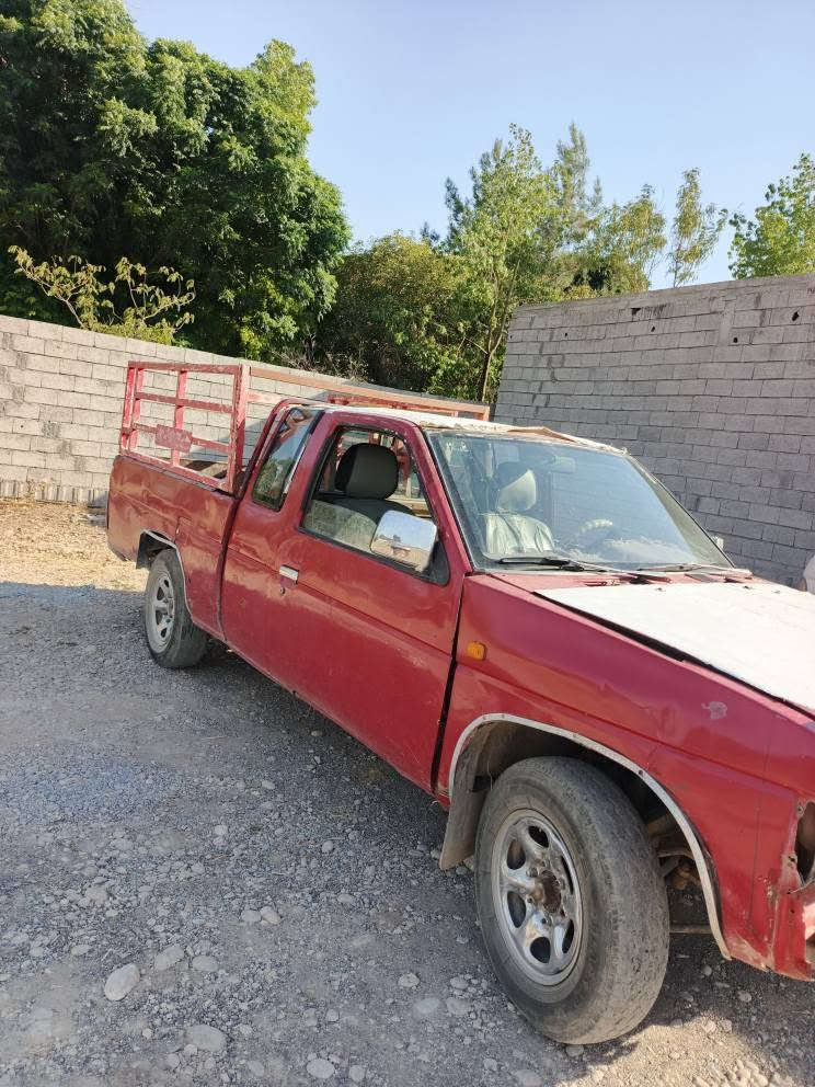 پیکاب نیسان مۆدیل 1991 اڕم کۆن دهۆک سعری 13 و مەجال شوێن هەولێر مەکینەی تۆزی سەرفی هەیە *********** دهوك, العراق
