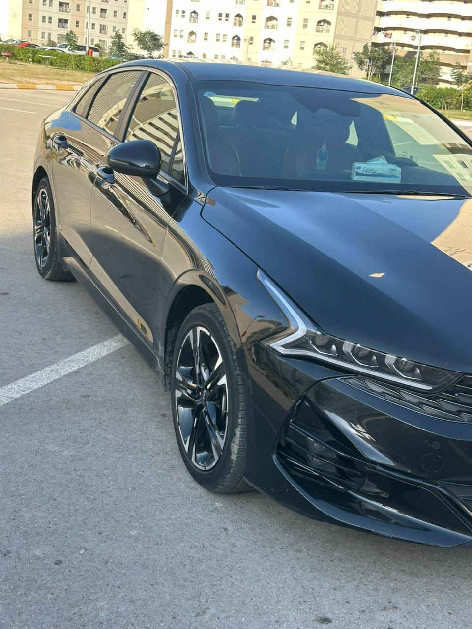 Kia K5 Gt-line
كي فايف جيتي لاين 2023  بدون رقم
للبيع لون اسود
بيع او مراوس حسب القناعه
المحرك 1.6 تيربو 
وارد امريكي 
الضرر : تبديل قبق جنطة وبنيد وصبغ جزء من جاملغ الخلفي مع سمكرة حوض الاسبير صور حادث موجوده عندي
ماشيه 13 الف
مواصفات :
تشغيل عن بعد
كشنات تدفئه
تدفئة مقود 
رادارات امامية وخلفية وجانبية 
نقطة عمياء 
قيادة ذاتية 
دخول ذكي
كروس مثبت سرعة 
شاشة كبيرة 
شحن لاسلكي 
هند بريك كهربائي 
بصمة 
اشاير بلمري 
كامرة دواره
5 انضمة قيادة 
اوتو هولد 
ترحيب بل اليدات
كشنات كهرباء
داخل جلد احمر 🛑🛑 
مكاني ناصريه مركز

*********** استفسار ناصرية, ذي قار
