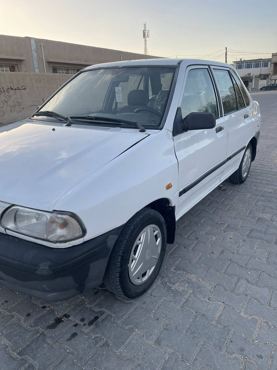 السلام عليكم  سايبا ٢٠١٢

مكينة جديده كير جديد حدادية نظيفه  شواصي حلوات تخم تاير جديد 

سيارة مكفولة من الضربة والصبغ  عدا جاملغ الاماميات اثر خايس ومبدلات 
السيارة جاهزه ،احلى من الصور 

رقم السيارة قادسية راعية بالنجف 

عنواني نجف حي السلام 

السعر٣٤$وبيه مجال 
***********
