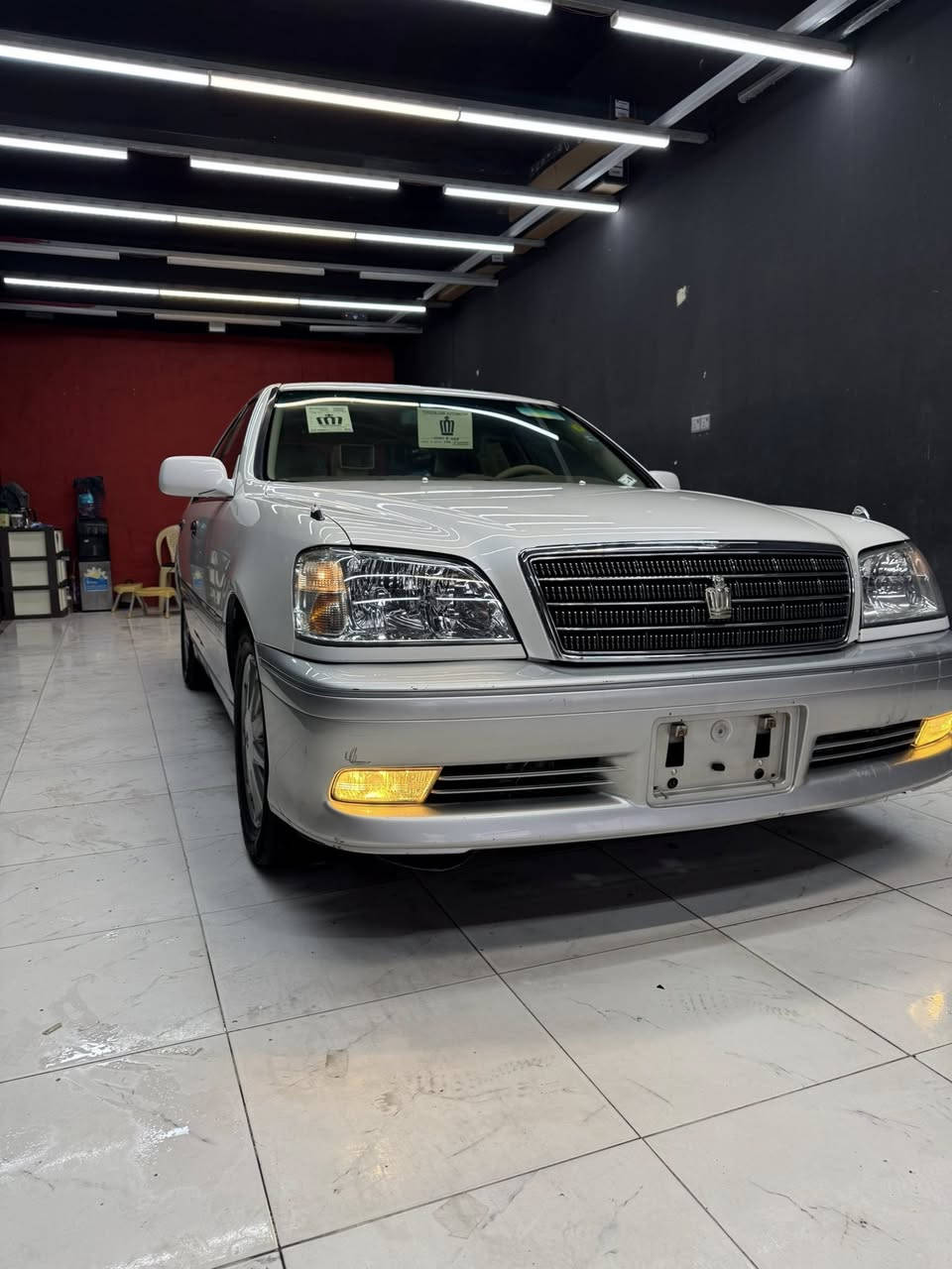 السلام عليكم السلام عليكم للبيع فقط ملكه #ادوات#كفاله بدون كص ديفور ازغير شاصي ٧١ اربع كشنات كهرباء سياره جديده 
السعر ٧٨ مكانه ميسان العماره 
سياره حاجزله بلمرور وكامل 
***********
