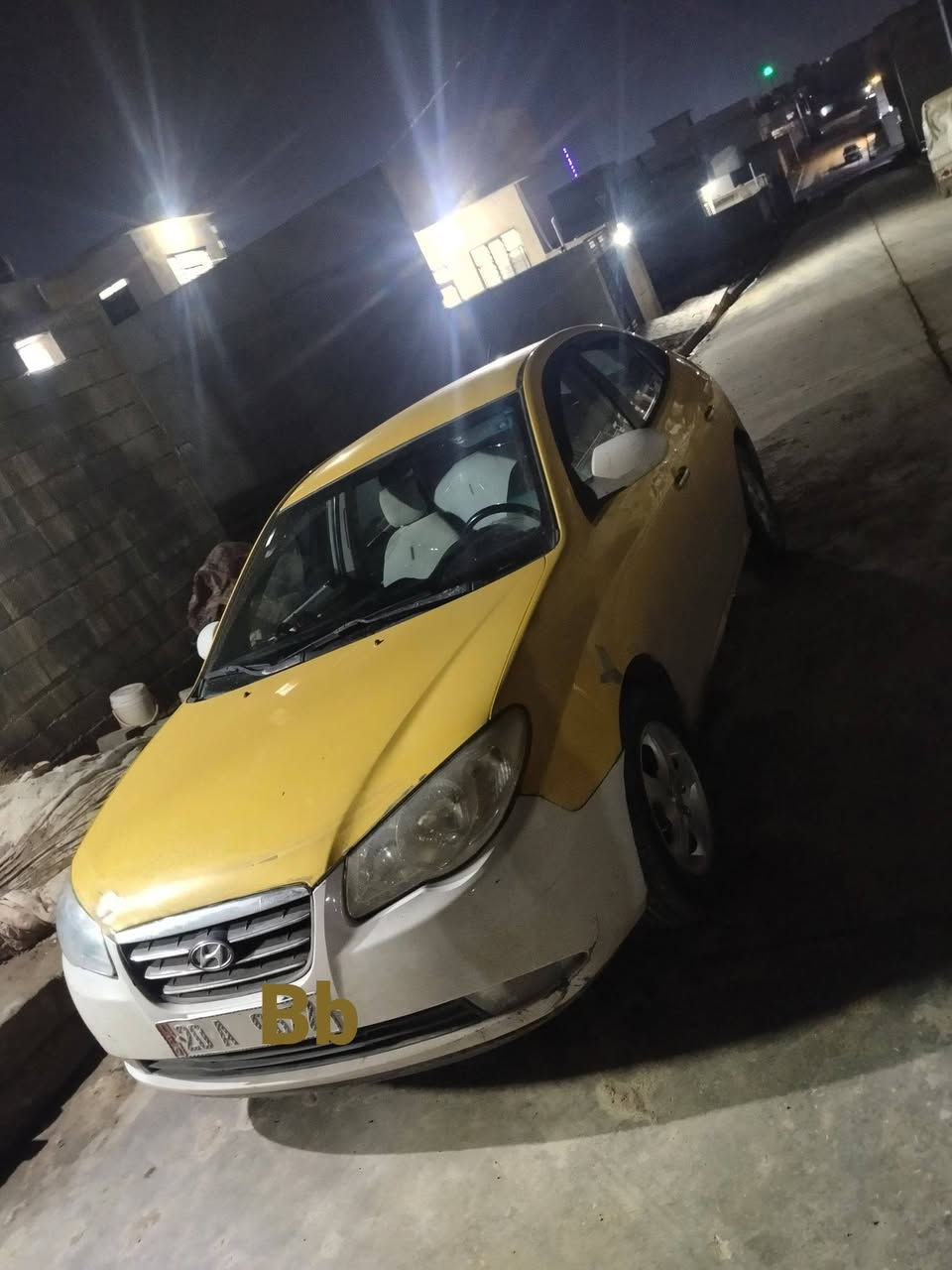 الانتره للبيع بلا ضرر بس جاملق امامي وتلقيطات معجون مال تكسي كير شرط محرك بي بخار قليل موديل 2009  محرك 16 كوري رقم ديالى كاربون بيها من هذا الجديد *********** رقم الهاتف السعر 95 بيها مجال
