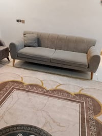 غراض مستخدمه اخو جديد العنوان بغداد الشعب حي بساتين تواصل واتساب 07745...