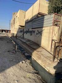 بيت طابق ونص • ٢٠٠م • قرب سوق الشمري