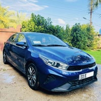 كيا  فورتي موديل 2023 وراد امريكي رقم بغداد الجديد بسمي مكينه 2000 دوش...