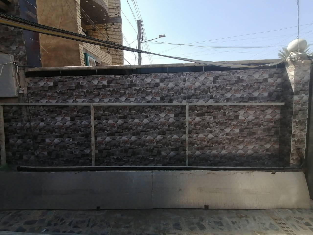 متاح قمرية كامله مفصخه تجي بس ترتب وتشد مكاني بغداد حي اور
***********
