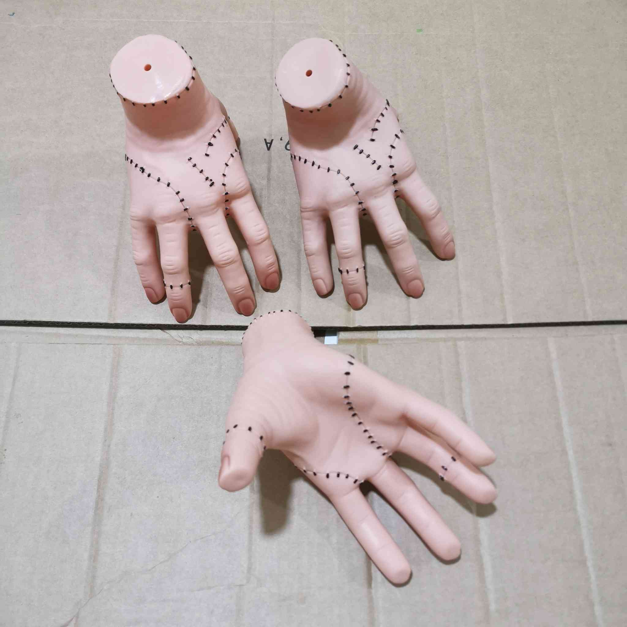 كف يد سلكونية عدد ثلاث قطع سعر 10 الف


**إذا كنت صاحب هذا الإعلان وتريد حذفه لأي سبب، رجاءا أرسل رسالة إلى الدعم الفني**