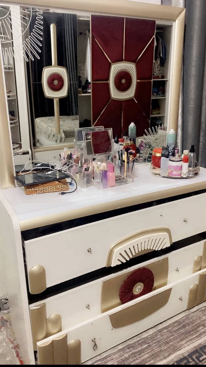 غرفه تركيه للبيع السعر ٢٥٠ الف عنوان بغداد حي اور


**إذا كنت صاحب هذا الإعلان وتريد حذفه لأي سبب، رجاءا أرسل رسالة إلى الدعم الفني**