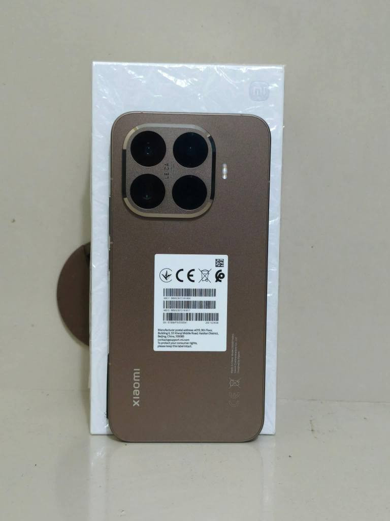 جهاز شاومي 15 تي مستخدم اسبوع شاشه 144 هرتز ذاكره 512 الرام 12 معالج 8400 الترا بوبجي 120 فريم بطاريه 5500 شحن 67 واط كامره 50+50 من لايكا تثبيت بصري مقاوم للماء والغبار كامل ملحقات السعر 450 قفل قفل المكان ناصريه حبوبي قرب الوطني *********** ناصرية, ذي قار
