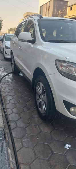 سنتافي  2012  وارد خليجي فول واحد على واحد  .... رقم مميز نجف

اللون/ ابيض    محرك/2400     دوش  اربعة سلندر

 

السعر  والمواصفات اسفل المنشور

 

ملاحظة1/ السيارة 7 راكب نظافة فول وتبريد 3 قطع ثلج  

ملاحظة2/ السيارة مكفولة كفالة عامة من حيث الصبغ والتبديل والضربة

ملاحظة 3/ اير باك بلادي والسيارة على ايد شخص واحد من دخولها للعراق ولحد الان

ملاحظة 4/ رقم اللوحة مميز جدا"

 

 

المواصفات

فتحة بالسقف

الغرفة الداخلية / بيجي فاتح + تطعيم صاج في جميع الابواب

 المقاعد / جلد لون بيجي فاتحVIP

.كشن السايق كهربائي بالكامل

تبريد /3 قطع امامي خلفي وجنطة

تشغيل بصمه وجنطة بصمة

بصمه عدد 2 بلادي شركة

مرايات شفط + اشاير بالمري

حساس خلفي

كامرة وشاشة تسجيل امامي

كاميرة خلفية دواره (اعطاء المسار)

يدات نيكل

.بلاجكتور كاشف للضباب

.ثلاجة  

.شاشة كبيرة تحتوي على العديد من التحكمات  WiFi+بلوتوث +GPS +مخرج AUX+USP.....

تحكمات ستيرن جهتين

كروز سرعه (مثبت سرعه)

مانع انزلاق

كاعيات تغليف

تخم تاير جديد

 

 

السعر 165  ورقة وبيها مجال

 

للتواصل الاتصال على

رقم الهاتف والواتس اب  ***********

العنوان محافظة النجف
