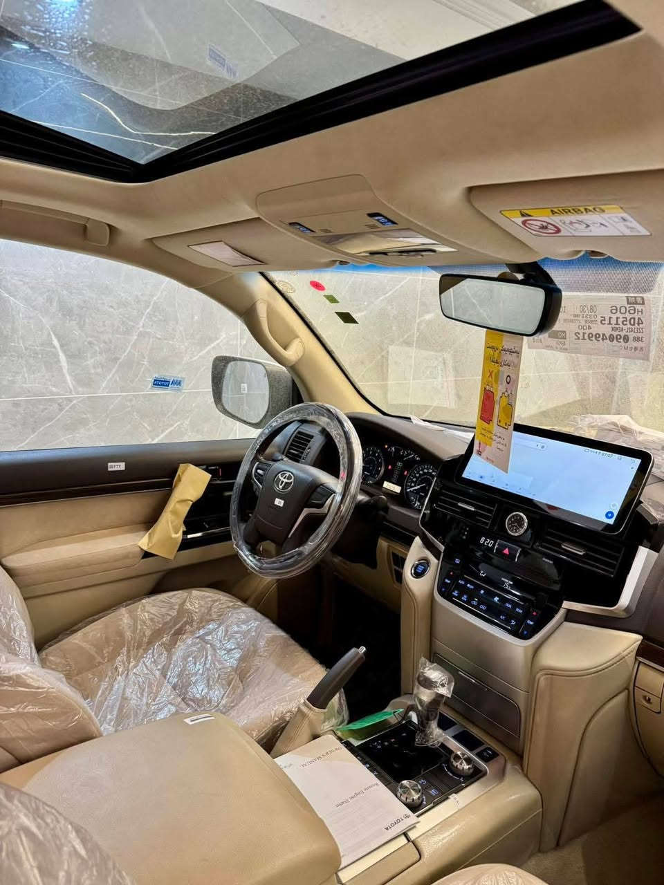 تۆیۆتا لاندکوزەر 2021 GX V8 فول ماسفات 
تەنها 30 هەزار کم ڕۆشتوە 
‎سلاید و سەلاجە 
‎بەسمە 
‎کوشن کارەبا 
‎تەبرید مەرکەزی 
‎کوشن دەفتەری 
‎هۆک و فڵچە و دەبڵ فولیوم 
‎زۆر مواسەفاتی تر….
‎گێڕ و مەکینە بەشەرت نەکراوەتەوە سەوت و بو خاری نیە هەموو گیانی بەشەرت 
‎تاقم تایەی بیلادی لۆکی لە ژیرە

‎شوين : سلێمانی  
‎
***********
