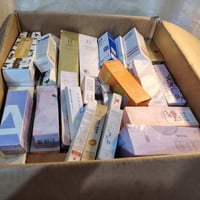 كرتون ٦٧قطعة • مرطبات تجميل • سيروم رتينول