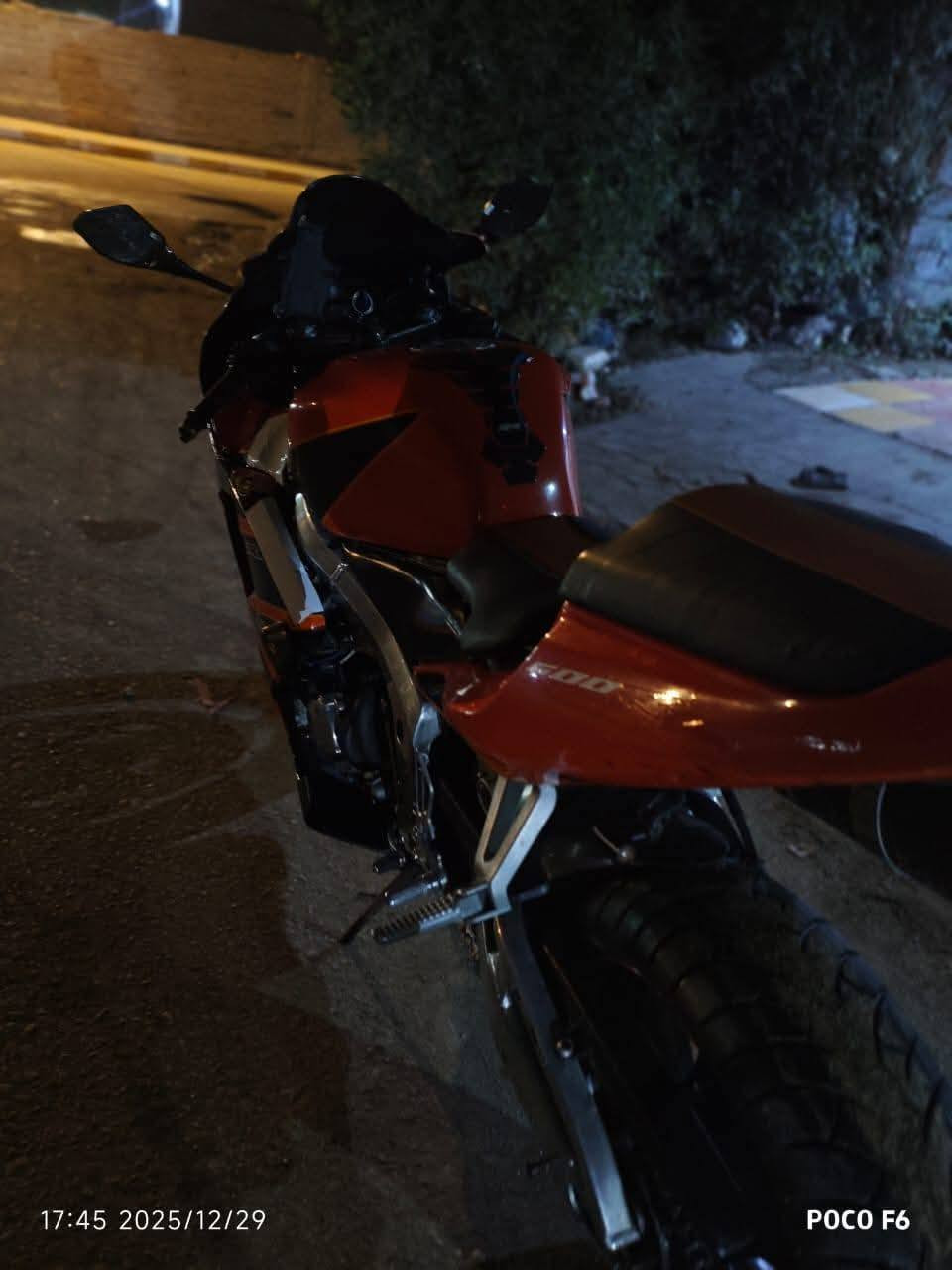 RR600موديل 2006 اوراق اصولي مدفوع كمركه  وماشين بمعاملت المروب باقي عل هزه  مكانه بابل ابو غرق الدراجه ما بيه كل نقص
اي استفسار ***********
