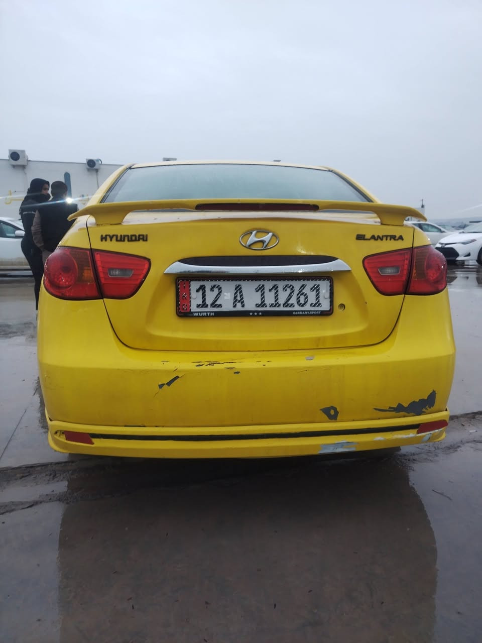 السلام عليكم ورحمة الله وبركاته انتره موديل 2011
سياره جاهزه للشغل رقم سنويه جديد محرك كير صدر شرط رقم نينوى السعر 115 وبيه مجال
*********** اتصل✋🏻بيه بس ملاحضه بدون ضرر
