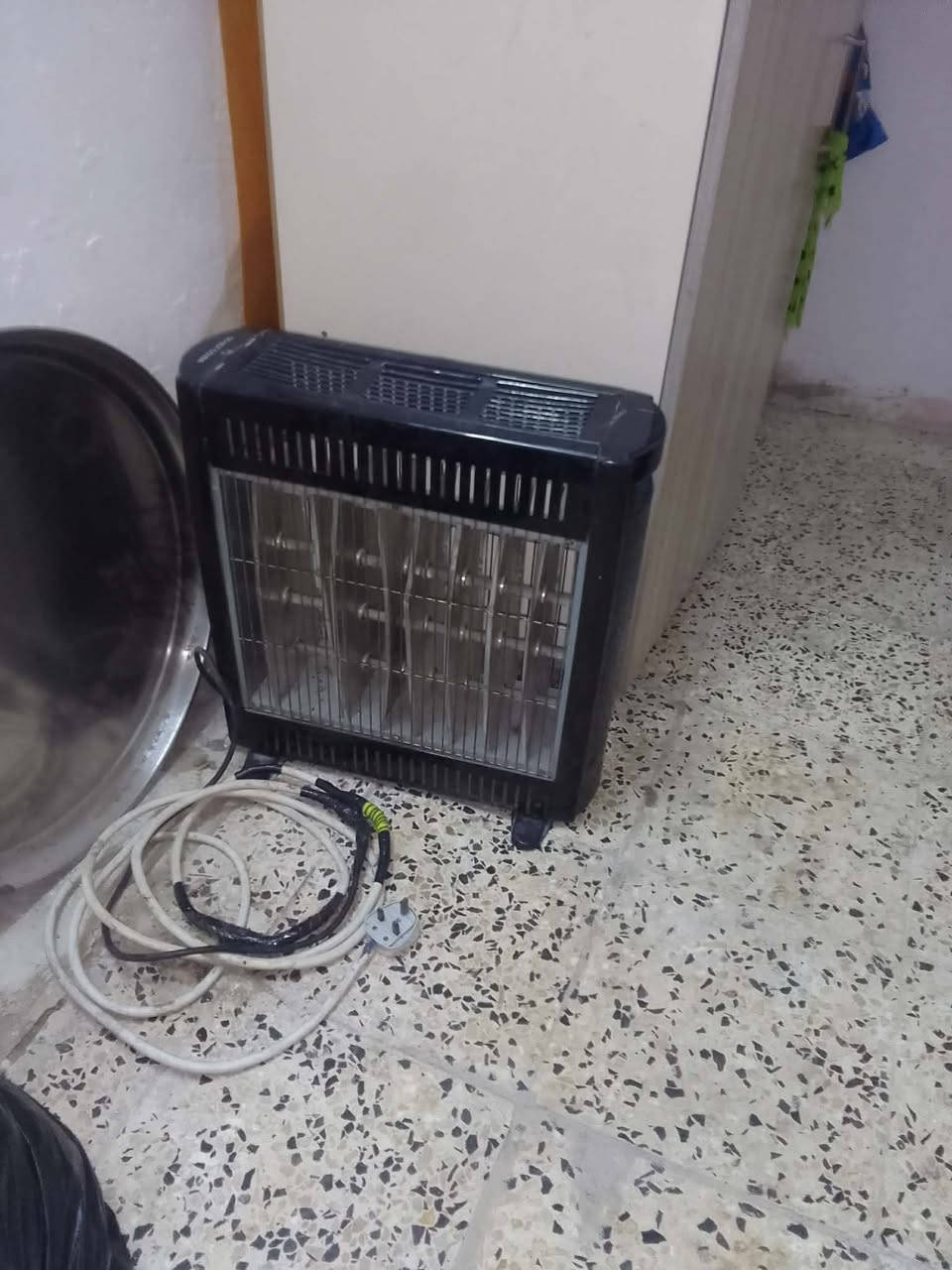 غراض للبيع شغالات ع فحص ونضيفات اي خلل مابيهن
الثلاجه ب٢٧٥ الف
الصوبه ب٢٠ الف
المبرده كنفيره ب١٢٥ الف
مكان خدمات مسقط اليريد يكتب تم واني اجي خاص


**إذا كنت صاحب هذا الإعلان وتريد حذفه لأي سبب، رجاءا أرسل رسالة إلى الدعم الفني**