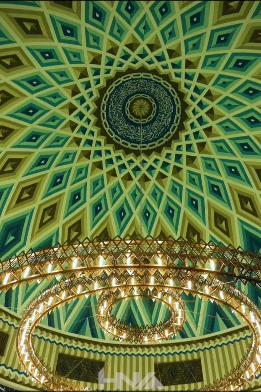 مكتب HNAلتصميم وتنفيذ خط وزخرفة أسقف وقباب المساجد
مهندس حمزه نجيب 
***********
Hamza Najeeb
