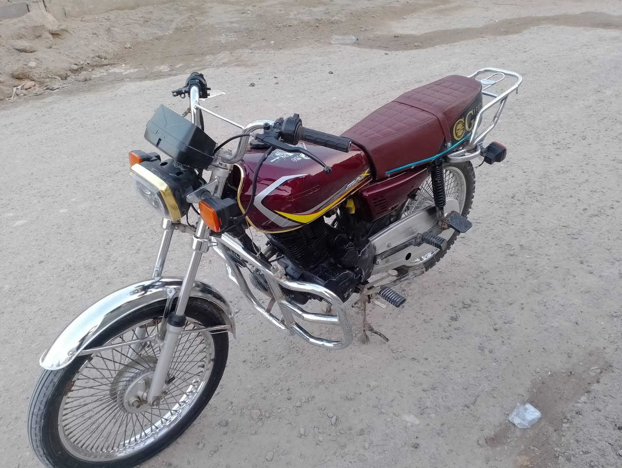 السلام عليكم بسبب الوعود الكاذبة دراجه يراني موديل 21محدثه 24درجه حالوه ونضيفه السعر 450بيه مجال شراي يتصل ***********بي وتساب
