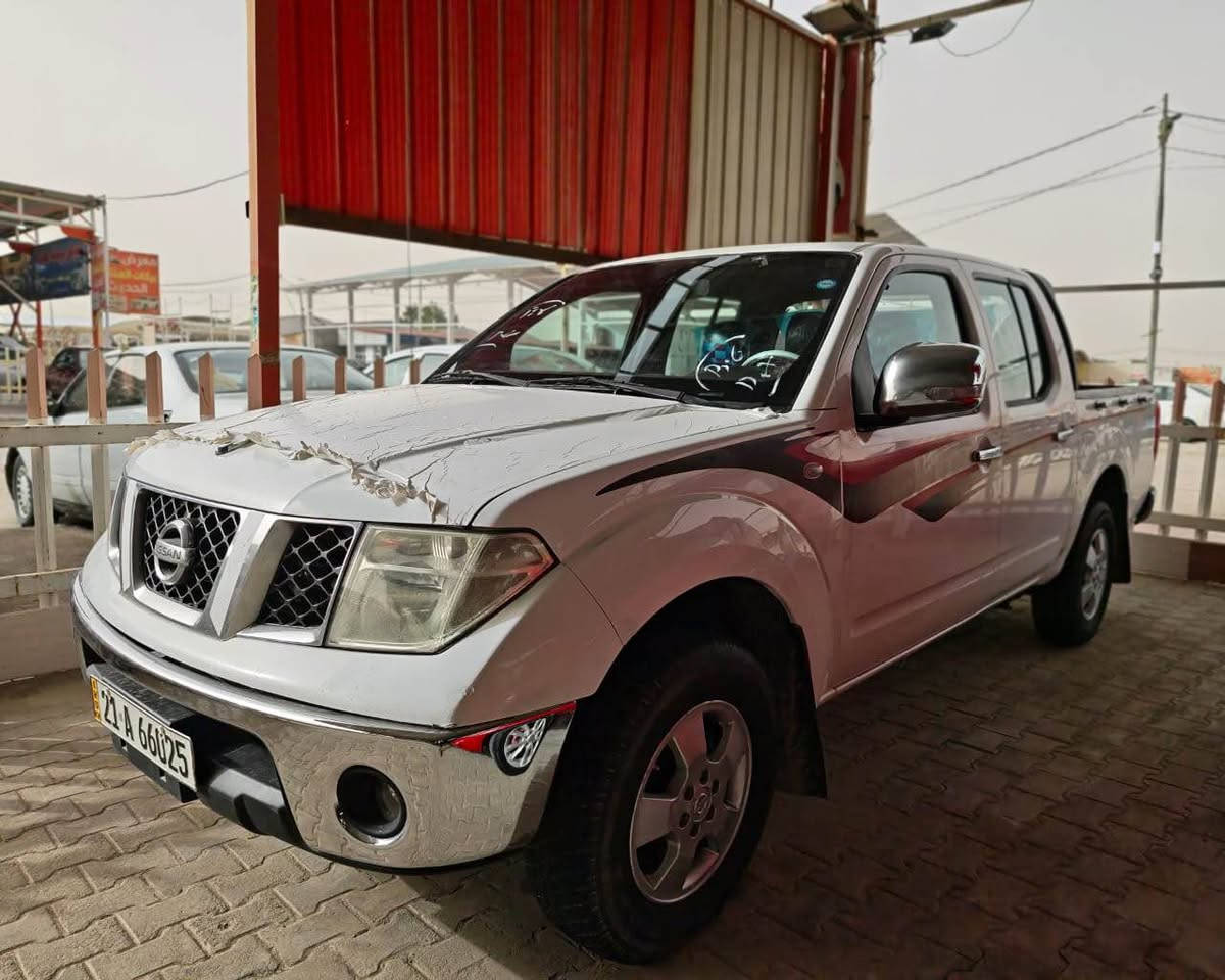 نيفارا 2011 مكفوله من الصبغ والضربه والتبديل بيها بارد بسيط بالباب الخلفي جه الصدر وبيه كارتات بسيطه مال خياس السياره حلوه وجاهزه كير ومكينه وحداديه وتبريد رقم سليمانيه دولي سنويه ل 29 تحويل او وكاله مضمونه السعر 98 وبيها مجال قليل مكان السياره نجف للاستفسار *********** النجف, العراق
