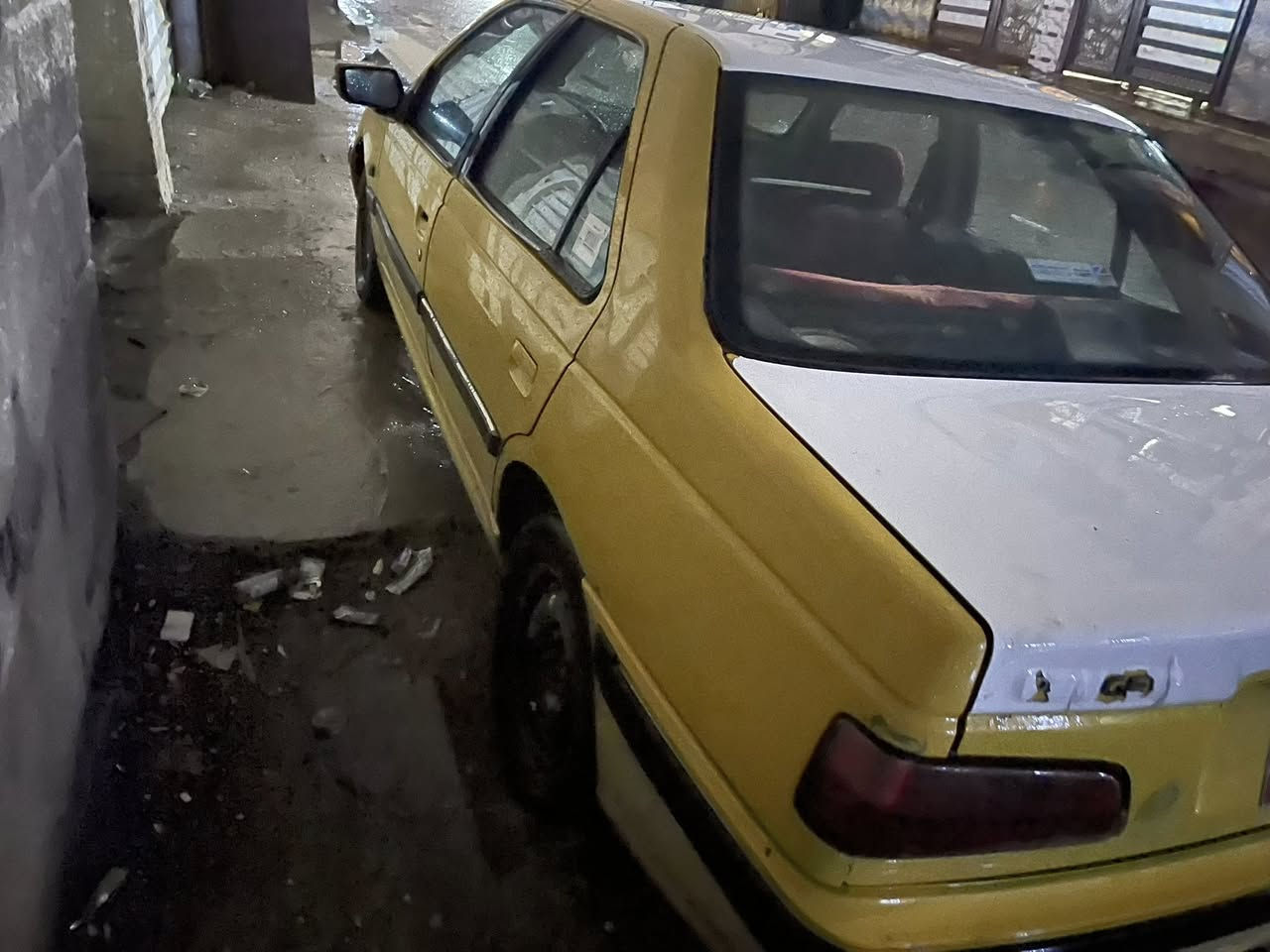 بيجو بارص 2013 
للبيع السعر 35 ورقه وبيها مجال للاتصال علئ هذا الرقم ***********
المكان بغداد البياع
