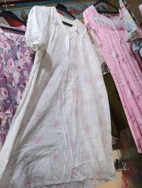 بالة • ملابس اطفال • عبايات