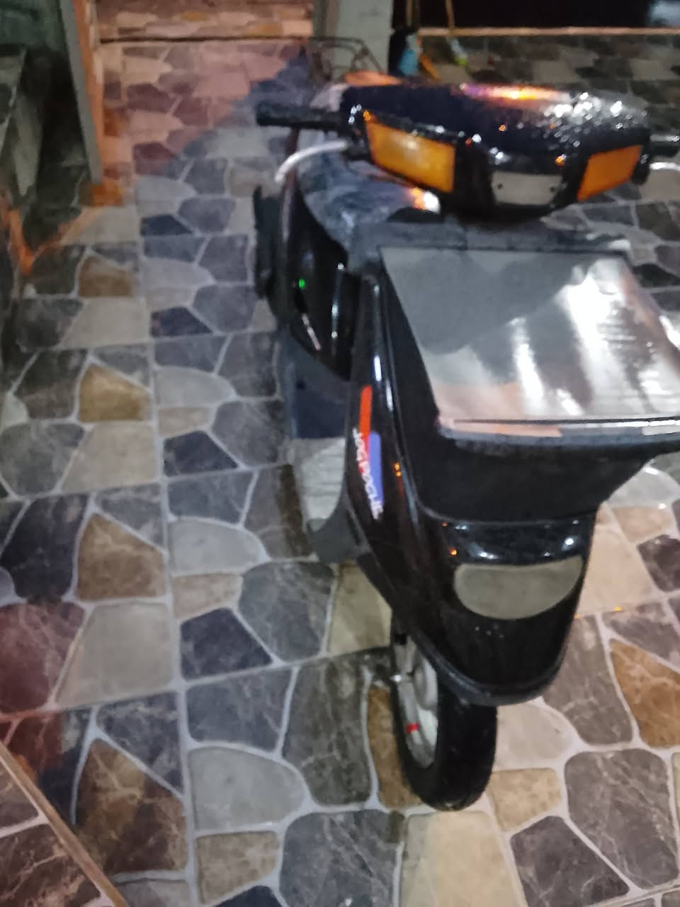 ماتور للبيع مابي شي كولة شغال سلف كارةباي كولة شغال 250 بي مةجال رقم تةلة فؤن ***********
