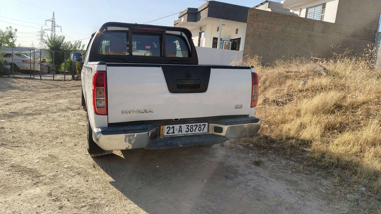 سڵاو 
شتی نمونە ناڤارا 2009 
سە نە وی تا 2031 
تایە 10 ڕۆژە بە ستراوە دە لوبی بیلاد 
مە کینە تازە تە شفیت کلاجو عە ینە لۆک 
بە شە رتی گیڕو مە کینە و ئە کسلوو گاردن 
بە شە رتی تە قە و ڕە قە چرکە لە گیانیا نیە  
کوشنوو گاعی لۆک لۆک 
بە ناوی خۆمە وە یە 
سۆنە ری دانراوە بە س ئە وە ی هە یە
سعری 114 مە جالێکی کە م 
***********
***********
