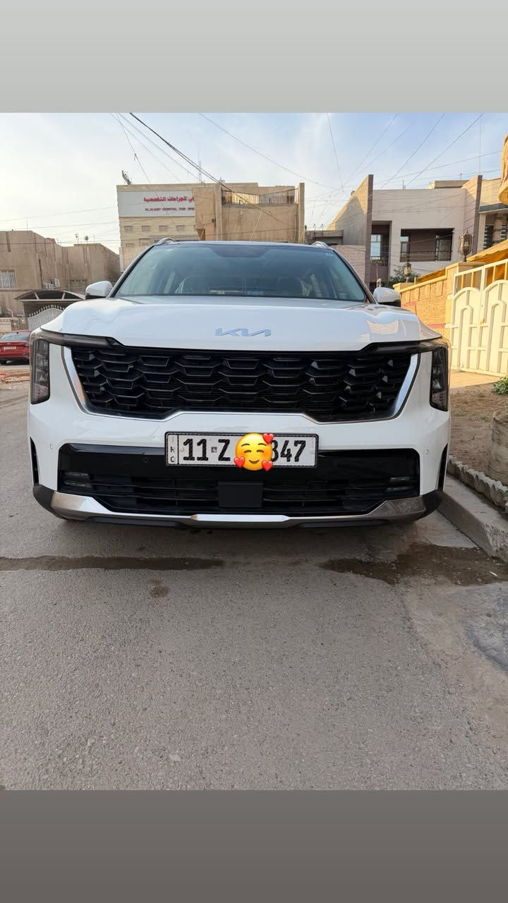 سورنتو 2025
خليجي مكفوله كفاله عامه 
مواصفات فول السياره بانوراما فقط بدون كامرات جانبيه انكليزي بسمي 
دبل كامره  داتشو ويل 20
اناره محيطيه متعدده الالوان(((ماشية 7 الاف كيلو متر ))) 
لايت زنون عالي ناصي
لايت خلفي امامي LED
 بعده وضع الشركه سياره
محرك 6 سلندر
كير ماوس
كشنات كهربائي
هندبرك دكمه 
وضعيات قياده 
مساعده منحدرات 
جنطه كهرباء
تشغيل عن بعد 
بردات خلفيه
شاشه متصل  
شاحن وايرلس 
كيجات متغير الكتروني وعادي
نقطه عمياء
شاشه لمس متغير التحكم 
ستيرن فول تحكم
7راكب
الاناره الداخليه LED
دخول بصمه ذكي
حساس امامي
حساس خلفي
قبضات الباب الالمنيوم 
مري شفط
حاملات اكواب 
جام 4 AOT
تشغيل عن بعد 
للتواصل ***********
