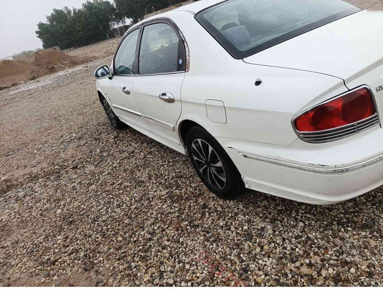 سوناتا موديل 2002 مكفوله من الضربه
مكينه حاويه جديده 2000  رقم بغداد مشروع وطني 
مكان سياره واسط  تبريد عاطل سعر  58 رقمي بيه واتساب***********
