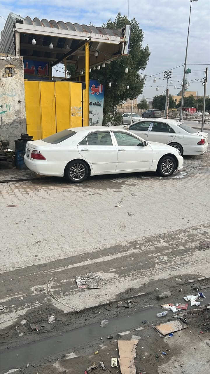 سلام عليكم شاهينه للبيع 2004 قرار ٤٨
رقم انبار بسمي مشروع وطني

كير ومكينه ستوني شادهن صارلهن ١٠ايام 

حداديه جديه وتبريد جاهزه السياره ماعايزه برغي تجي وشوف

السياره كصه قماره وطخه بجاملغ الخلفي فقط 

***********
