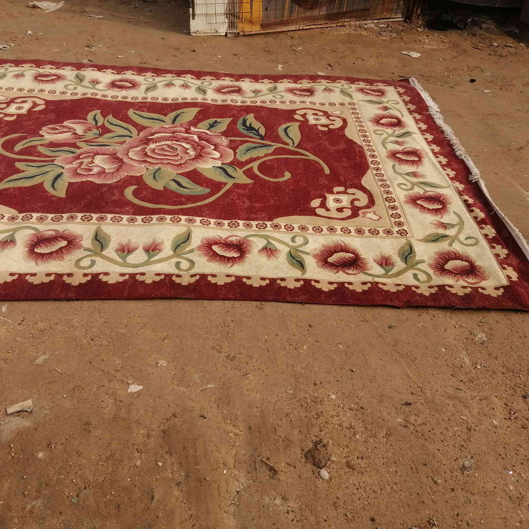 زوالي عدد٣ مالت غرف وصاله زغيره او مواكب للبيع سعره الوحده ٢٥ الف اخوجديد من الزينات حتى غسل ميحتاج مكانه نفس النجف بدايه الملعب الدولي شارع الكفيل


**إذا كنت صاحب هذا الإعلان وتريد حذفه لأي سبب، رجاءا أرسل رسالة إلى الدعم الفني**