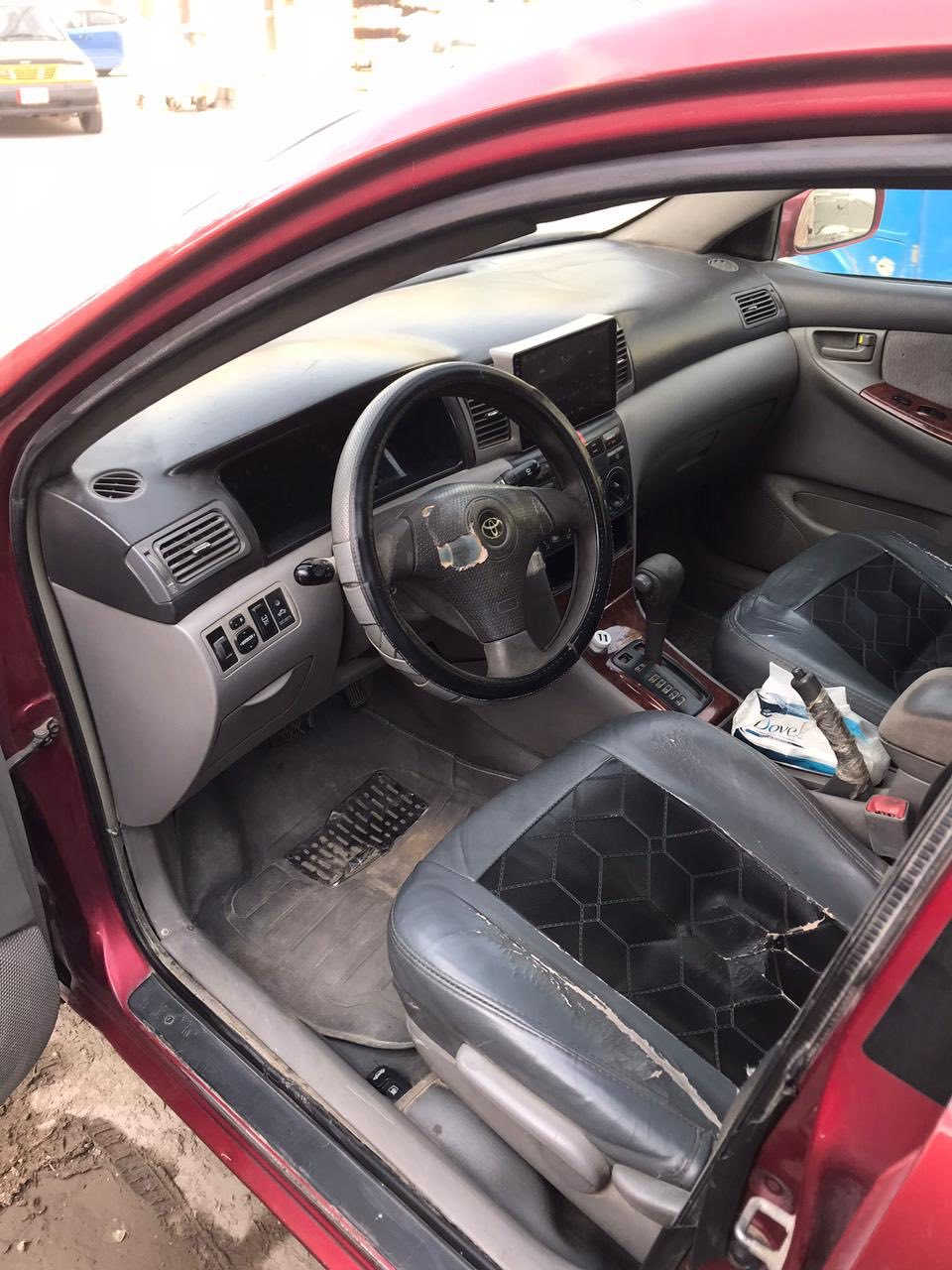 كورلا نحلة وارد امريكي 2008
محرك 1800
ضررها جاملغ صفحة السايق 
78 
وبيهه مجال حك الجية 
ممتواجد ع الفيس 
***********
