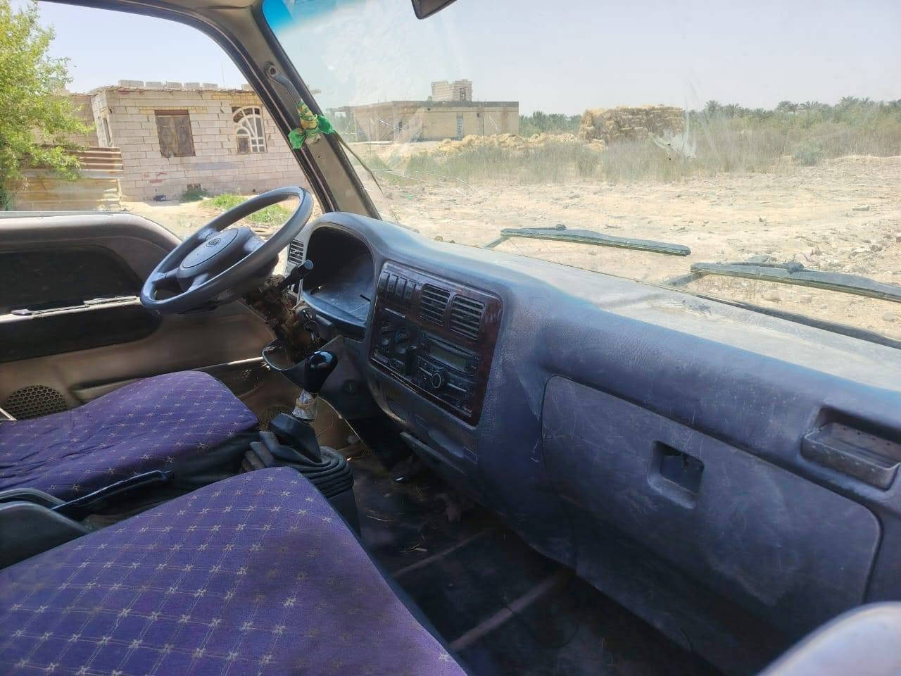 السلام عليكم كيا فونتيرا للبيع موديل 2000 قماره قلاب مكينه ا كير حاويه شاصي كفاله رقم نجف انكليزي تحويل ثاني يوم مكان السياره نجف السعر 45 و بيها مجال بصيط حك الجيه رقم ***********
