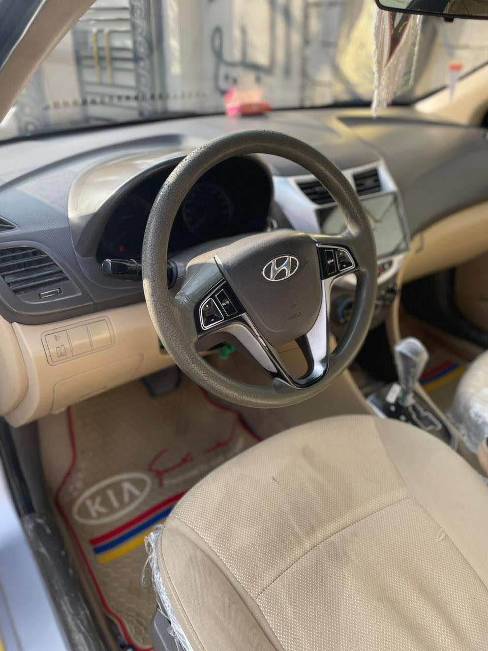 أكسنت مديل   2013 خليجي مكفوله من ضربه وتبديل مكينه وكير حداديه تخم تاير مكفولات بسمي حره دوخل جداد سياره جديده كهربائيات كلهه شقاله السعر 76بيه مجال  مكاني بصره حي الحسين الرقم *********** البصرة, العراق
