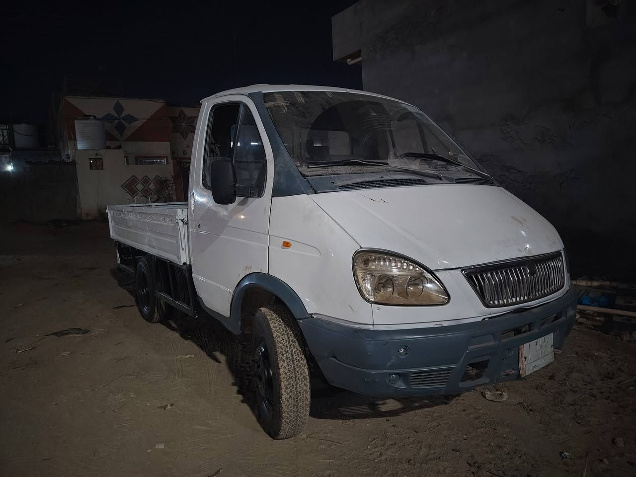 السلام عليكم كيه حمل روسي محوره كيه كير محرك كيه 2700 تخم تاير حداديه مكفوله السعر 45وبيه مجال ***********
