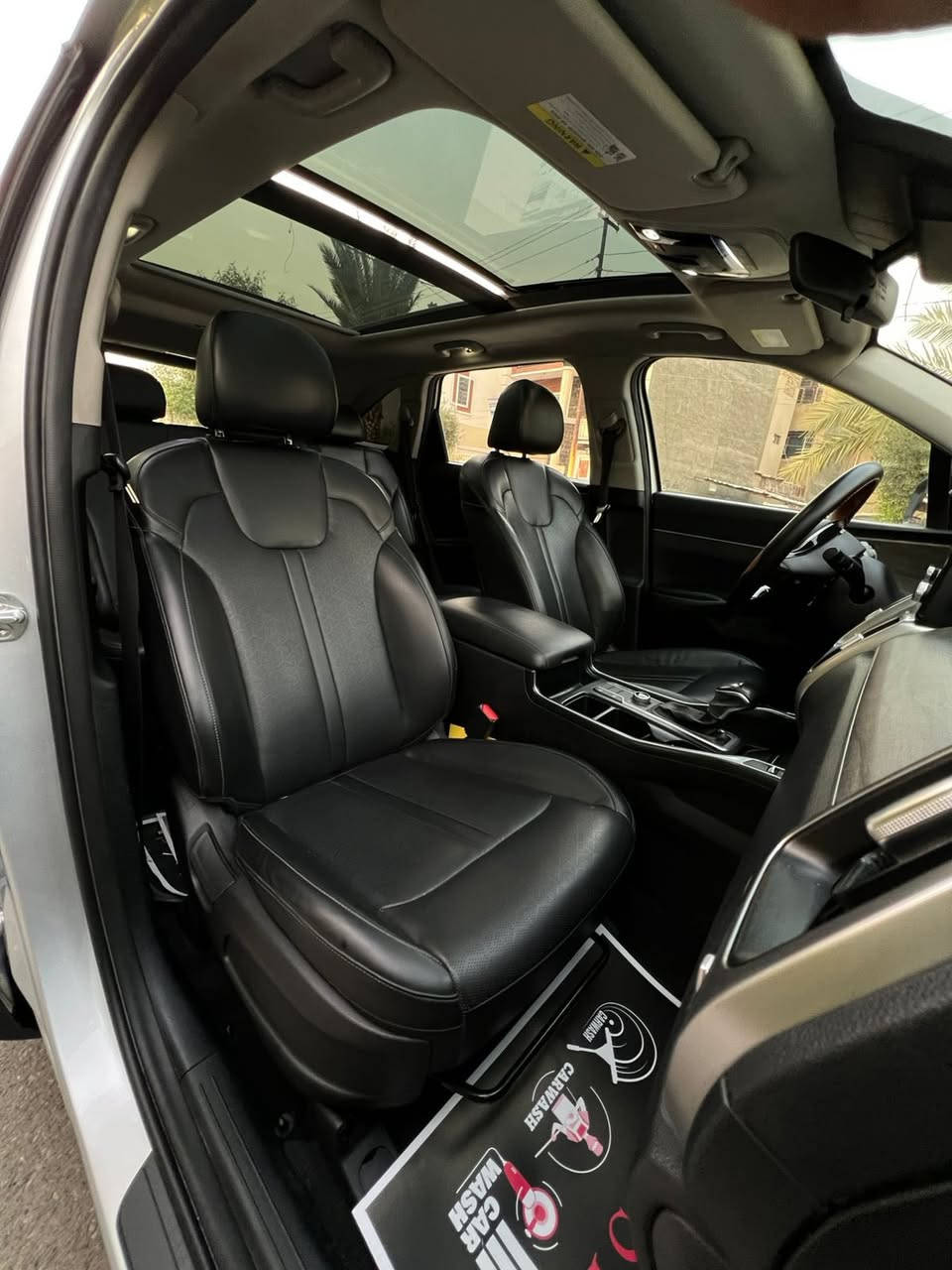 سورنتو ٧راكب موديل٢٠٢٢
محرك ٢٥٠٠كير مكفولات

تبريد٣قطع حادثها فقط بنيد قطع صبغ بنيد

سياره فول موصفات مثل ماواضح بصور 

سعر٢٢٠وبيهامجال عنواني بغداد الدوره

رقمي***********
